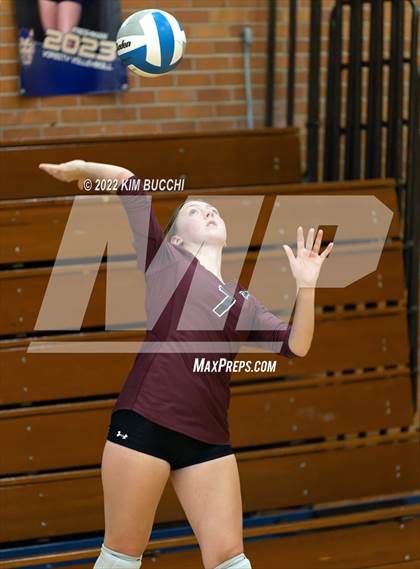 Thumbnail 1 in Utica Ford @ Grosse Pointe South photogallery.