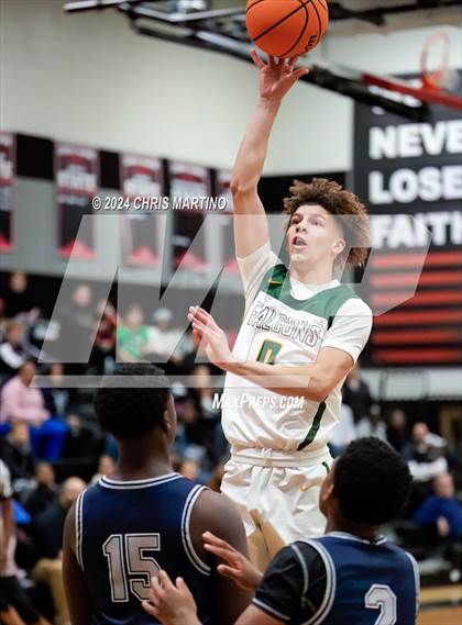 Thumbnail 1 in Georgetown vs Ben Lippen (CNHY Showcase) photogallery.