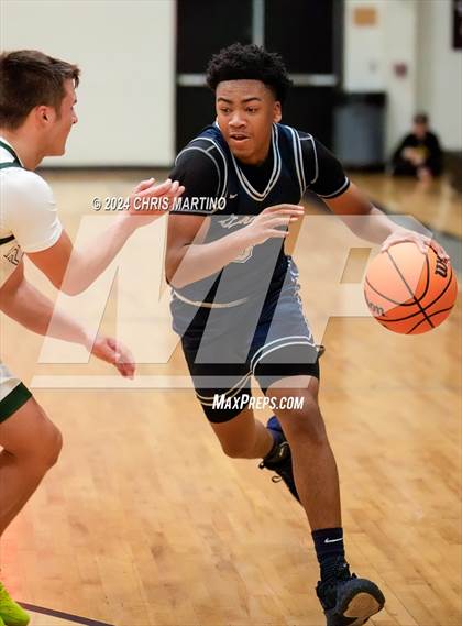 Thumbnail 3 in Georgetown vs Ben Lippen (CNHY Showcase) photogallery.