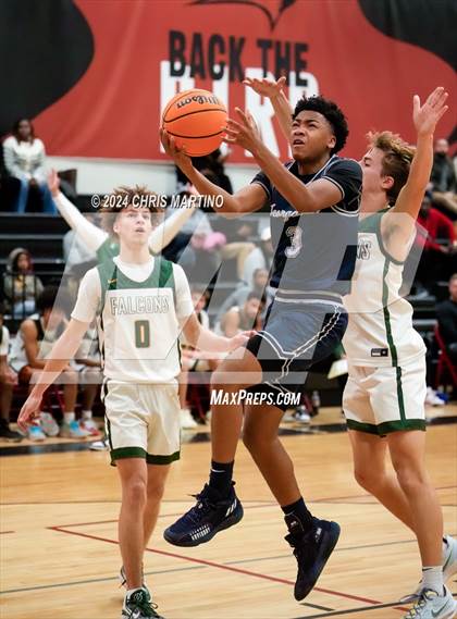 Thumbnail 1 in Georgetown vs Ben Lippen (CNHY Showcase) photogallery.