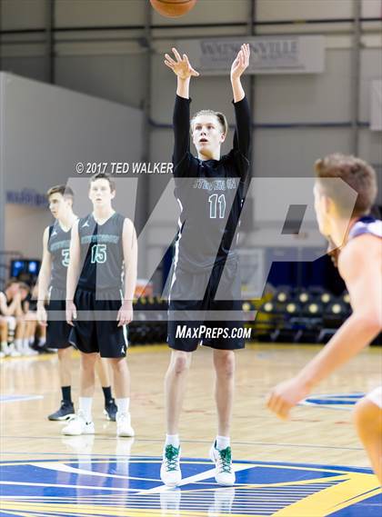 Thumbnail 2 in Stevenson vs. Aptos (Warriors Nor-Cal Invitational) photogallery.