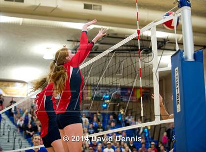 Thumbnail 3 in Bakersfield Christian vs. San Joaquin Memorial (CIF CS D3 Final) photogallery.
