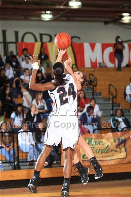 Thumbnail 2 in Cy-Fair vs. Dobie (McDonald’s Texas Invitational) photogallery.