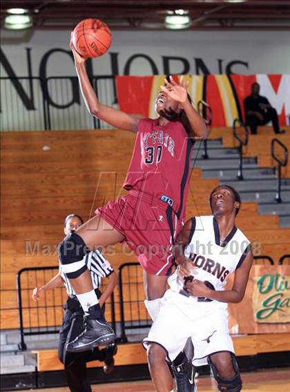 Thumbnail 3 in Cy-Fair vs. Dobie (McDonald’s Texas Invitational) photogallery.