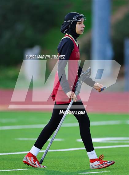 Thumbnail 1 in Oak Park vs Downey photogallery.