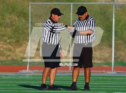 Thumbnail 1 in Oak Park vs Downey photogallery.
