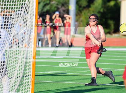 Thumbnail 1 in Oak Park vs Downey photogallery.