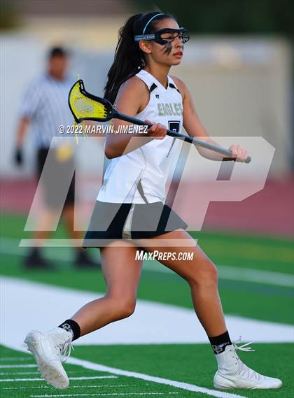 Thumbnail 2 in Oak Park vs Downey photogallery.