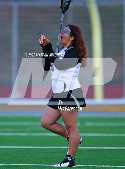 Thumbnail 1 in Oak Park vs Downey photogallery.