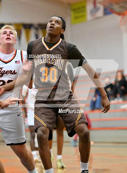 Thumbnail 3 in Gunderson @ Roseville (Tiger Classic) photogallery.
