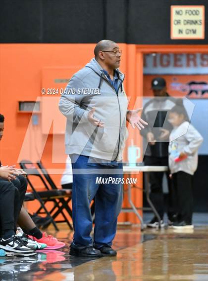 Thumbnail 1 in Gunderson @ Roseville (Tiger Classic) photogallery.