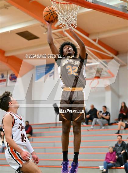 Thumbnail 2 in Gunderson @ Roseville (Tiger Classic) photogallery.