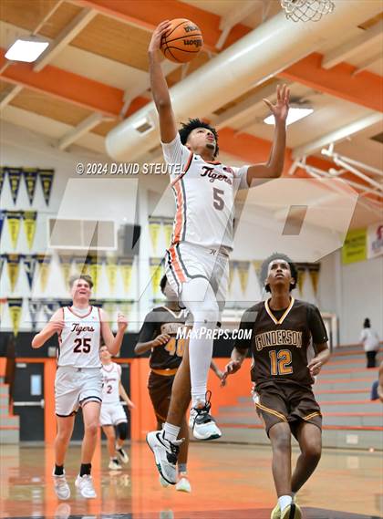 Thumbnail 1 in Gunderson @ Roseville (Tiger Classic) photogallery.