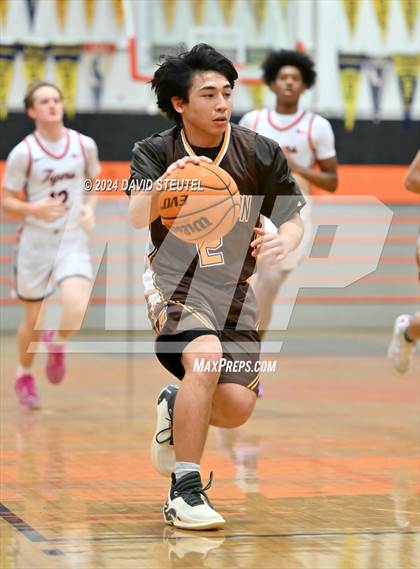 Thumbnail 1 in Gunderson @ Roseville (Tiger Classic) photogallery.