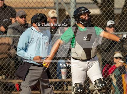Thumbnail 3 in Skutt Catholic vs. Lincoln East photogallery.