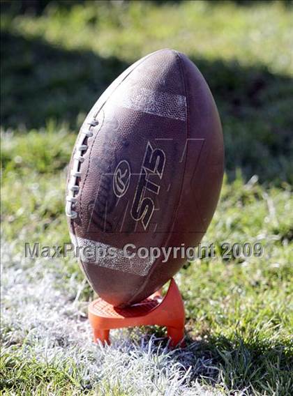 Thumbnail 3 in Thornton Academy vs Cheverus (SMAA Class A Regional Semifinals) photogallery.