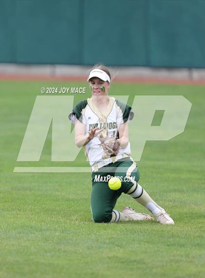 Thumbnail 1 in Sheridan vs Athens photogallery.