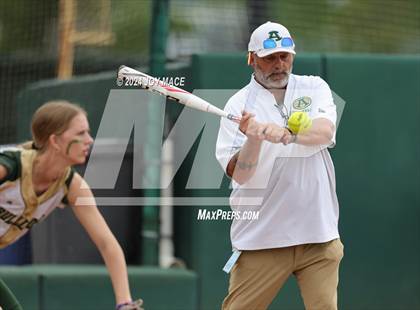 Thumbnail 3 in Sheridan vs Athens photogallery.