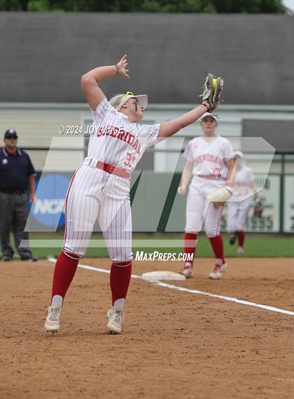 Thumbnail 1 in Sheridan vs Athens photogallery.