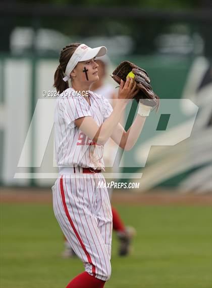 Thumbnail 1 in Sheridan vs Athens photogallery.