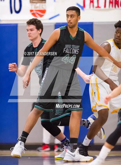 Thumbnail 1 in River Valley @ Inderkum photogallery.