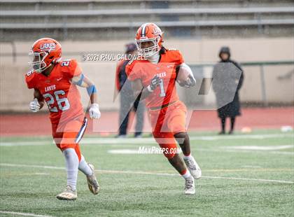 Thumbnail 3 in Monroe @ Lakes (WIAA 3A District Playoff) photogallery.