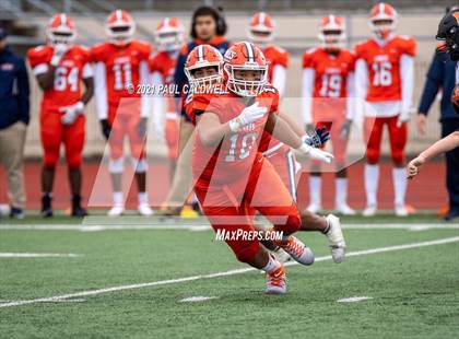 Thumbnail 2 in Monroe @ Lakes (WIAA 3A District Playoff) photogallery.