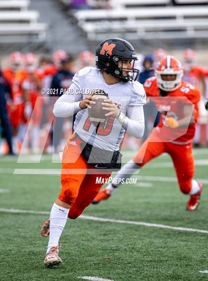 Thumbnail 3 in Monroe @ Lakes (WIAA 3A District Playoff) photogallery.