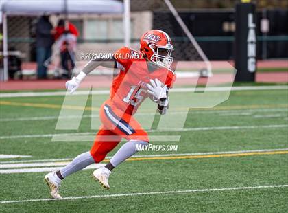 Thumbnail 3 in Monroe @ Lakes (WIAA 3A District Playoff) photogallery.