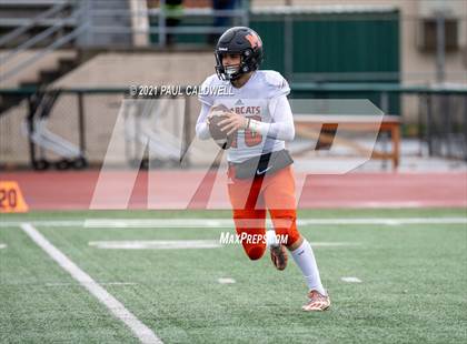 Thumbnail 3 in Monroe @ Lakes (WIAA 3A District Playoff) photogallery.