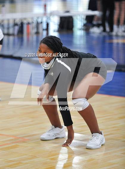Thumbnail 3 in St. Agnes Academy vs Lutheran South Academy (FAST Private School Tournament) photogallery.