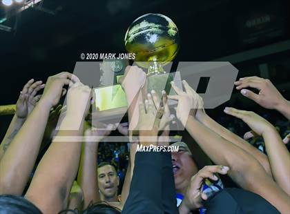 Thumbnail 1 in North Valley Christian Academy vs. Fort Thomas (AIA 1A State Final Awards) photogallery.