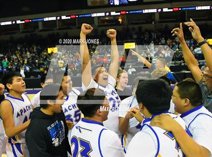 Thumbnail 2 in North Valley Christian Academy vs. Fort Thomas (AIA 1A State Final Awards) photogallery.