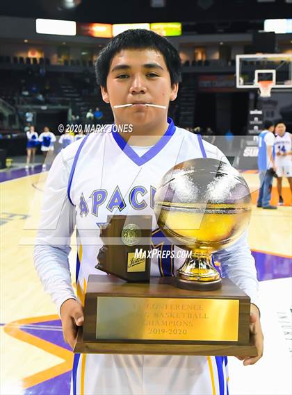 Thumbnail 3 in North Valley Christian Academy vs. Fort Thomas (AIA 1A State Final Awards) photogallery.