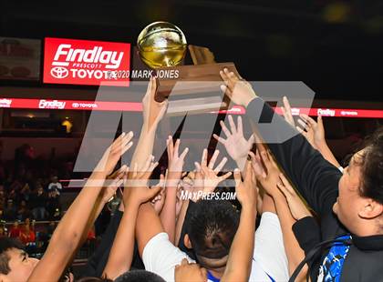 Thumbnail 2 in North Valley Christian Academy vs. Fort Thomas (AIA 1A State Final Awards) photogallery.