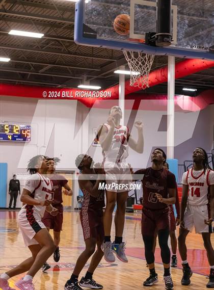 Thumbnail 1 in Lanier vs. Brandon (River City Classic Tournament) photogallery.