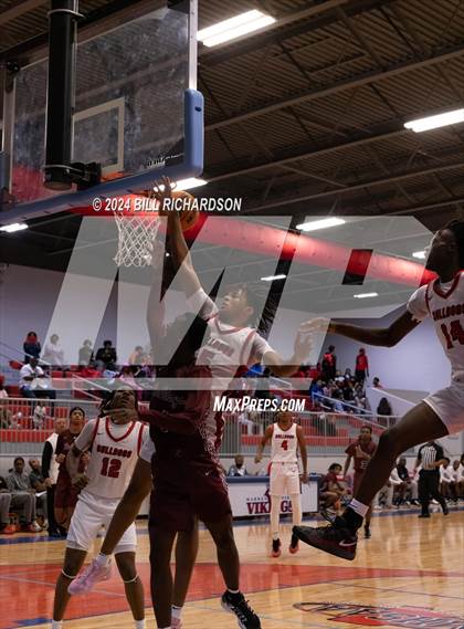 Thumbnail 1 in Lanier vs. Brandon (River City Classic Tournament) photogallery.