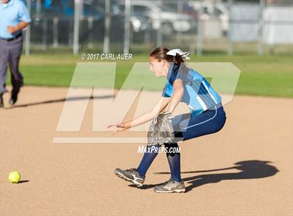 Thumbnail 3 in Ralston Valley @ Arvada West photogallery.