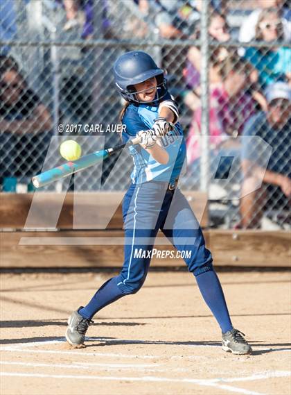 Thumbnail 2 in Ralston Valley @ Arvada West photogallery.