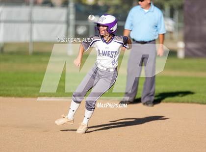 Thumbnail 2 in Ralston Valley @ Arvada West photogallery.