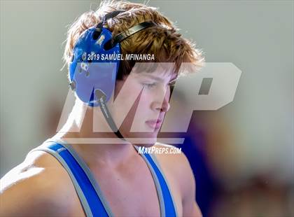 Thumbnail 1 in Papillion-LaVista South vs. Bellevue East (Flatwater Fracas Wrestling Tournament) photogallery.