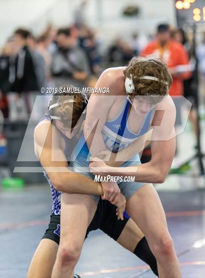 Thumbnail 3 in Papillion-LaVista South vs. Bellevue East (Flatwater Fracas Wrestling Tournament) photogallery.