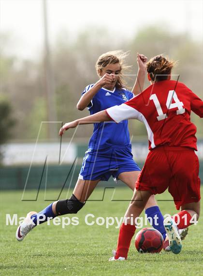 Thumbnail 3 in Independent @ Word of Life photogallery.