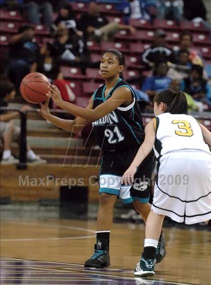 Thumbnail 1 in Sheldon vs. Kennedy (CIF SJS D1 Final) photogallery.
