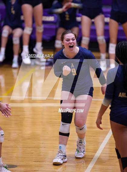 Thumbnail 2 in Arlington @ DeSoto Central photogallery.