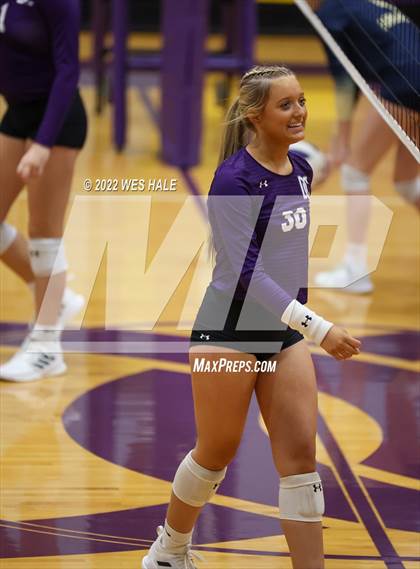 Thumbnail 2 in Arlington @ DeSoto Central photogallery.