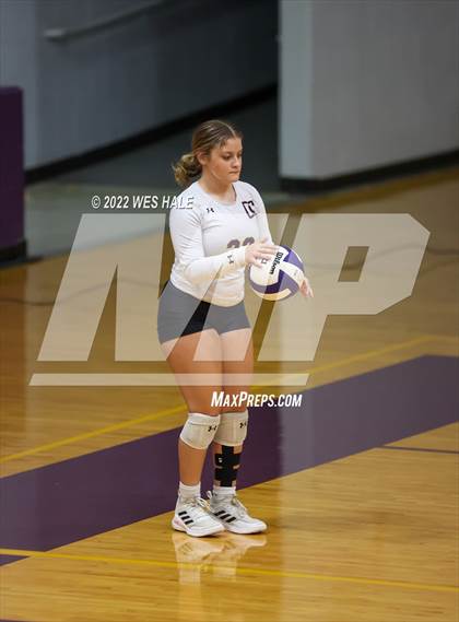 Thumbnail 1 in Arlington @ DeSoto Central photogallery.