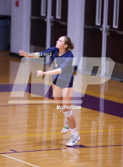 Thumbnail 2 in Arlington @ DeSoto Central photogallery.