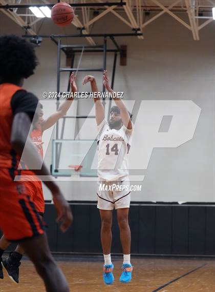 Thumbnail 2 in Bridgeland vs. Cy-Fair (Cy-Hoops Invitational) photogallery.