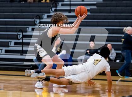 Thumbnail 3 in Buda Johnson vs Seguin photogallery.